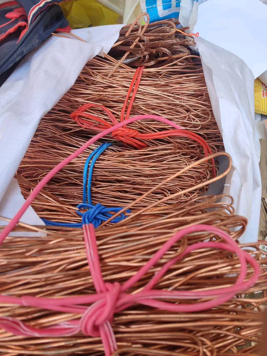 濮陽廢舊物資高價上門回收：專業(yè)處理各類電子設(shè)備與金屬廢料:廢舊物資回收
