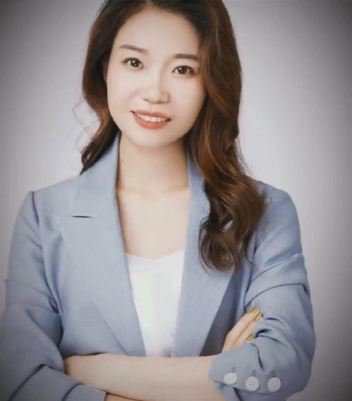 38歲釣魚博主“袁小小”因病去世，曾與競(jìng)釣大師鄧剛組隊(duì)比賽:廢舊物資回收
