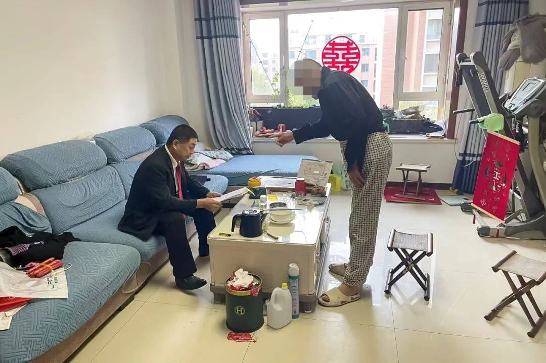 集中執(zhí)行！東營4人被拘傳<strong></p>
<p>廢舊物資回收
</strong>，2人被拘留！:廢舊物資回收
