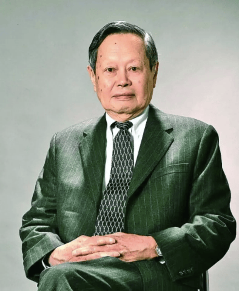 沉痛送別<strong></p>
<p>廢舊物資回收
</strong>！楊振寧先生遺體告別儀式今日舉行:廢舊物資回收
