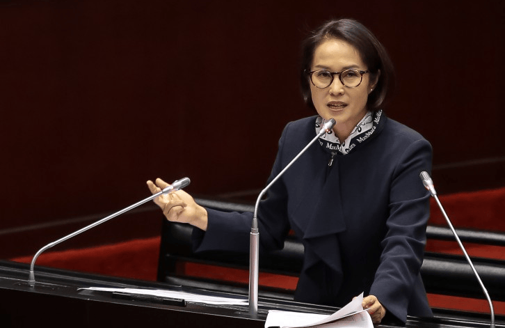 臺灣人<strong></p>
<p>廢舊物資回收
</strong>，難道不是中國人？:廢舊物資回收
