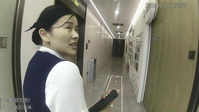 84歲老太太被通知“涉嫌重大刑案”<strong></p>
<p>廢舊物資回收
</strong>，近700萬元險些被騙光！:廢舊物資回收

