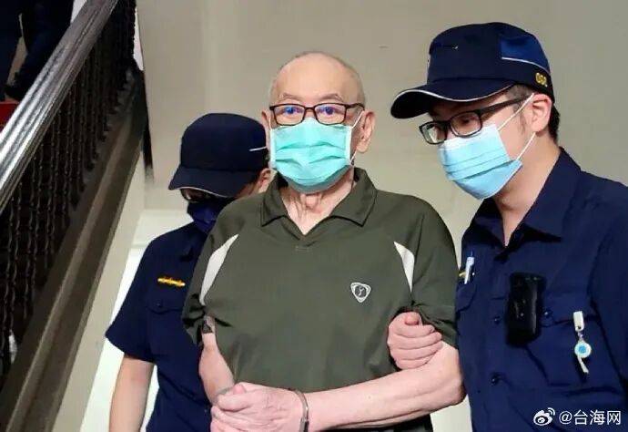 力挺兩岸統(tǒng)一的臺退役中將遭重判:廢舊物資回收
