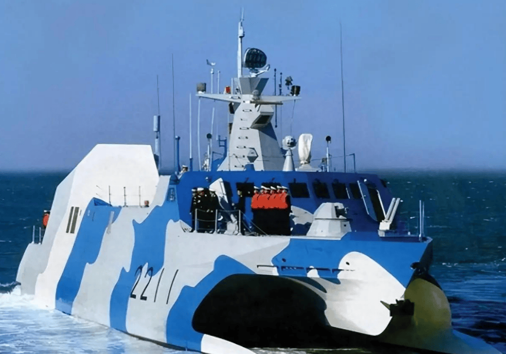 7艘中國護衛(wèi)艦<strong></p>
<p>廢舊物資回收
</strong>，28艘022導(dǎo)彈艇，印尼不留情面，日本軍艦被踢出局:廢舊物資回收
