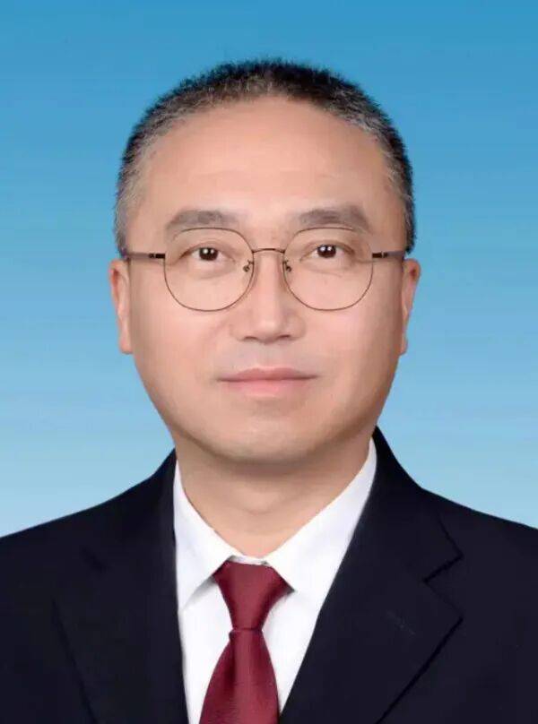張偉任陜西省委常委:廢舊物資回收
