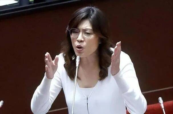 收到賀電不到24小時<strong></p>
<p>廢舊物資回收
</strong>，鄭麗文發(fā)出訪陸信號，直言怕就不要出來混:廢舊物資回收
