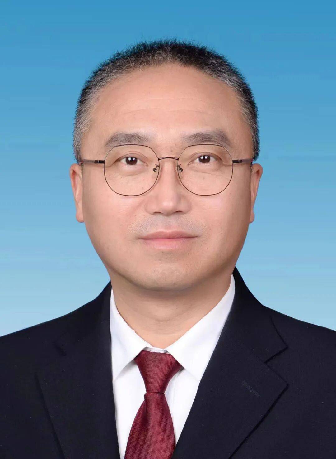 中央批準(zhǔn):張偉任陜西省委常委:廢舊物資回收
