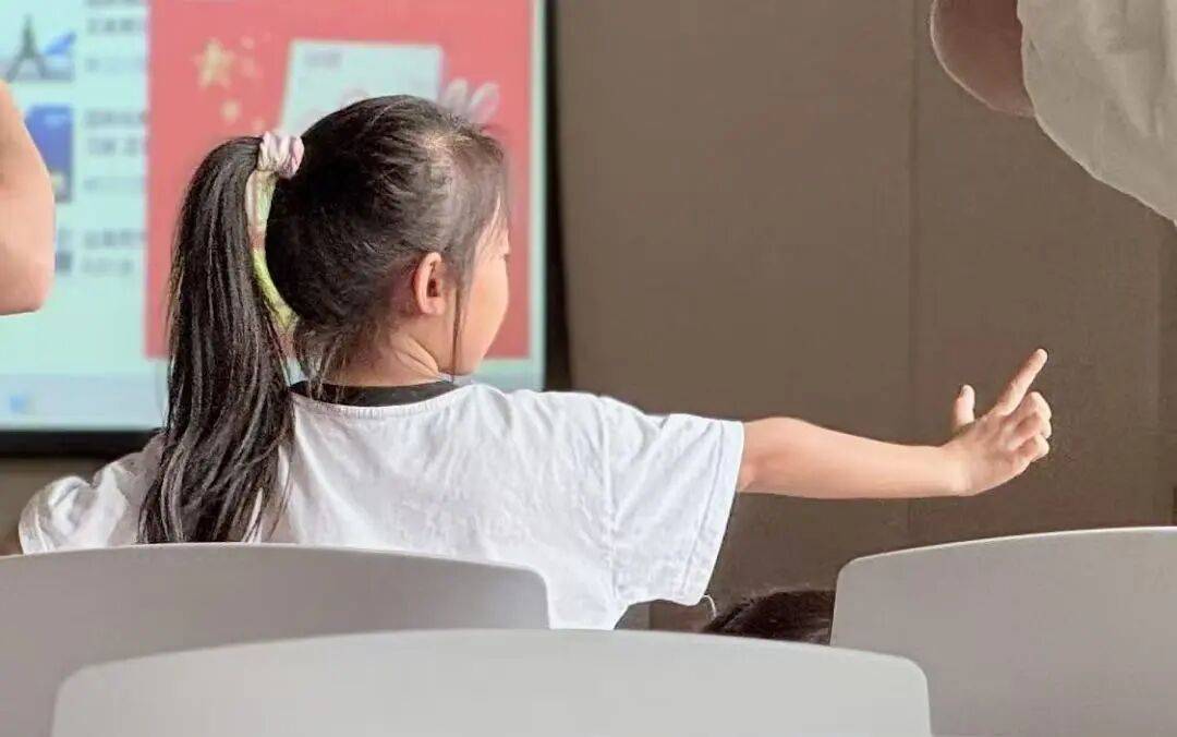 活動回顧 | 杏林課堂——慢“功”出細(xì)活養(yǎng)生功法系列科普課開課啦<strong></p>
<p>廢舊物資回收
</strong>！:廢舊物資回收
