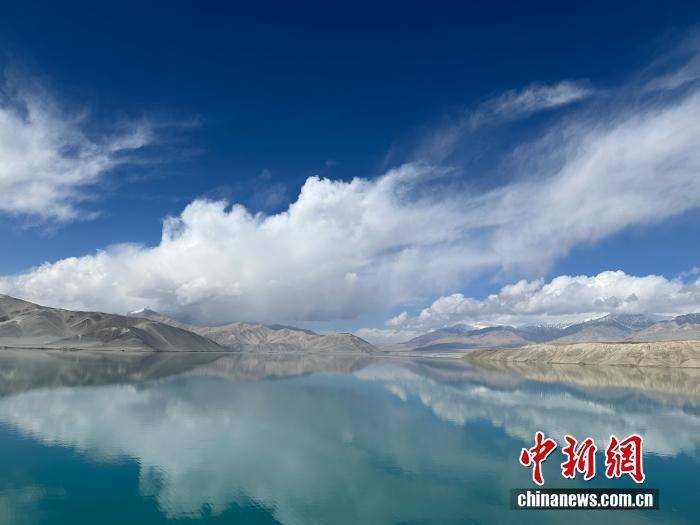 臺(tái)灣IP涌入《沒(méi)出息》評(píng)論區(qū):<strong></p>
<p>廢舊物資回收
</strong>我在臺(tái)灣我要回家:廢舊物資回收