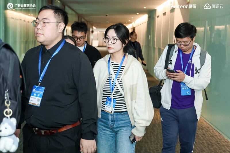 聚焦AI+電商前沿<strong></p>
<p>廢舊物資回收
</strong>，寰行盛世受邀出席騰訊閉門研討會(huì):廢舊物資回收
