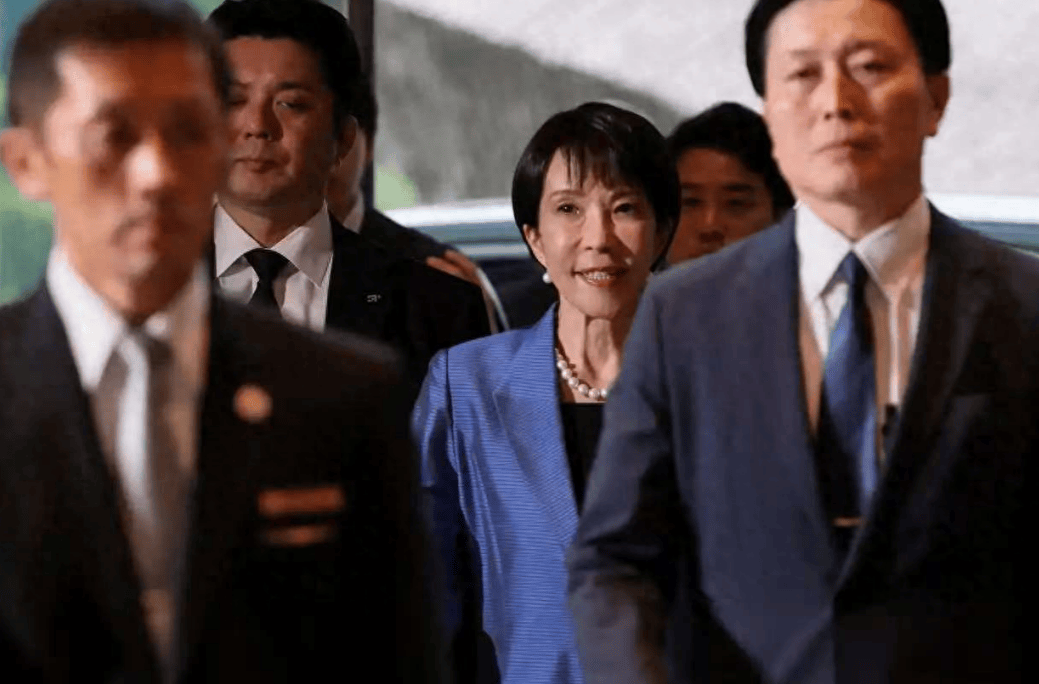 遲遲等不到中方的賀電<strong></p>
<p>廢舊物資回收
</strong>，日本主動(dòng)“逼問”，高市早苗對華提出請求:廢舊物資回收
