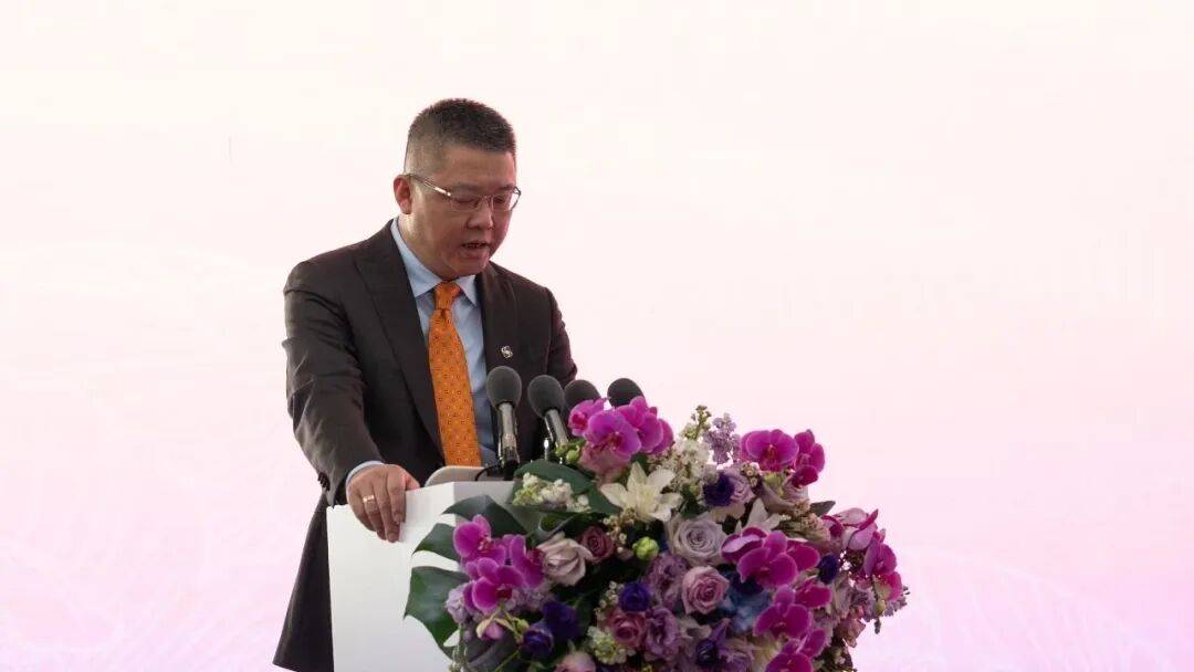 上海機場48歲總經(jīng)理突然辭職！上任僅9個月<strong></p>
<p>廢舊物資回收
</strong>，電話關(guān)機，多日未公開露面，年薪上百萬元:廢舊物資回收
